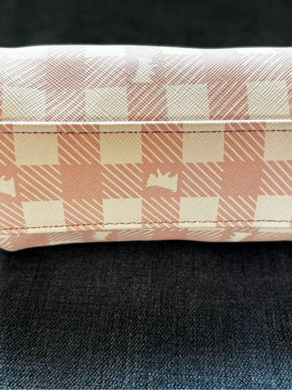 Juicy Couture Pink & Cream Check Wristlet with Gold Chain
